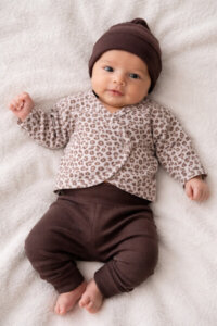 Janskes-Prematuur shirtje Leopard on model
